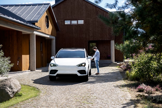 Hybrid Vehicle Preference Surges: New Data Reveals Consumer Shift