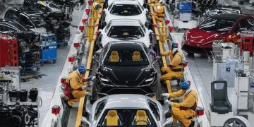 Breaking: Automaker X Recalls 500,000 Vehicles Over Airbag Defect - Cover Image