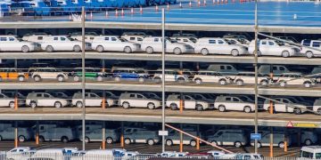 Supply Chain Issues and Car Delivery Delays in the Auto Industry - Cover Image