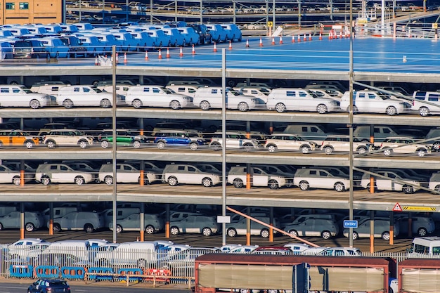 Supply Chain Issues and Car Delivery Delays in the Auto Industry
